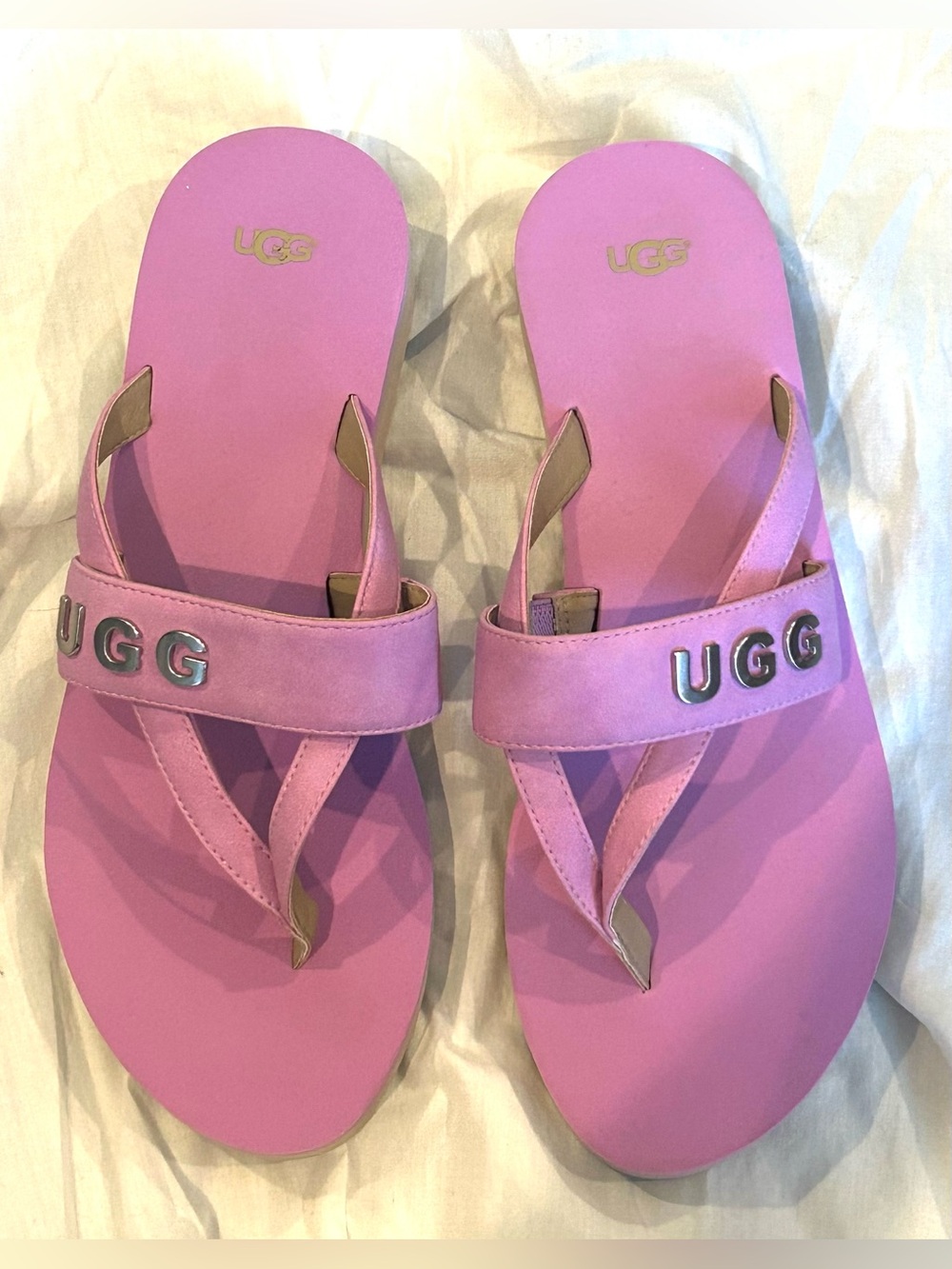UGG Luna Logo Charm Sandals Lavender- 12 - Picture 3 of 6